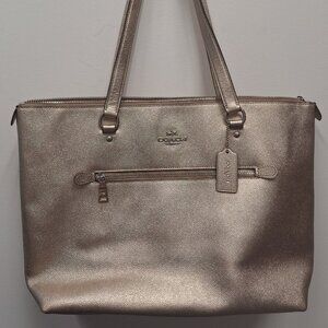 Coach Gallery Tote J1966-F87684